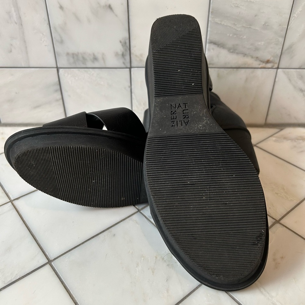 Naturalizer Black Leather Sandals - Picture 6 of 7